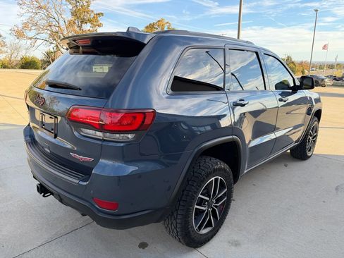 Used 2020 Jeep Grand Cherokee Trailhawk image 9