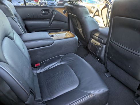 Used 2014 INFINITI QX80 2WD w/ Theater Package image 25