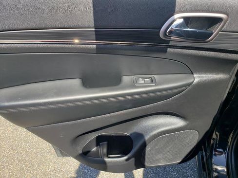 Used 2021 Jeep Grand Cherokee Limited X AWD/4WD image 13