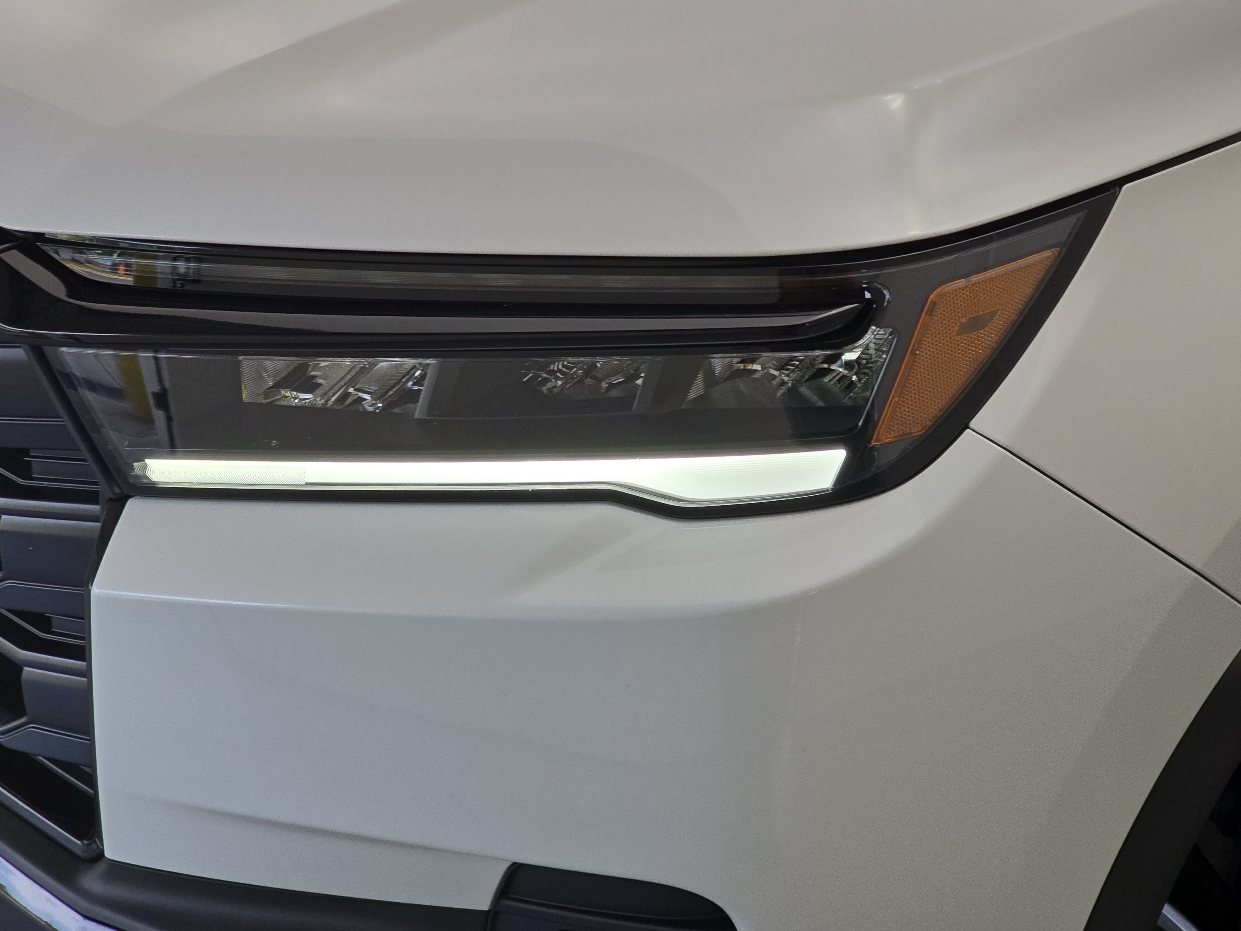 New 2026 Honda Pilot Sport image 32