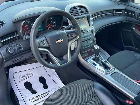 Used 2013 Chevrolet Malibu LT FWD image 9
