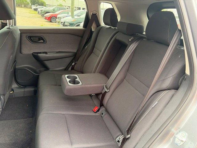 Used 2023 Nissan Rogue S FWD image 22