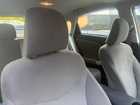 Used 2013 Toyota Prius Three FWD image 27