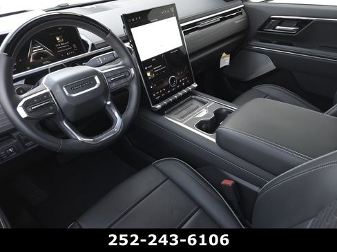 Used 2025 GMC Sierra EV Denali image 13