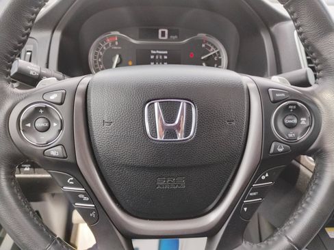 Certified 2023 Honda Ridgeline RTL image 10