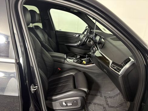 Used 2023 BMW X5 xDrive40i AWD/4WD image 34