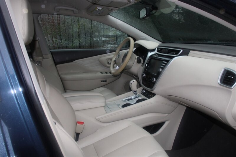 Used 2016 Nissan Murano SL AWD/4WD image 14