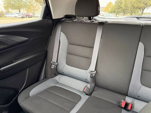 Used 2025 Chevrolet TrailBlazer LT image 39