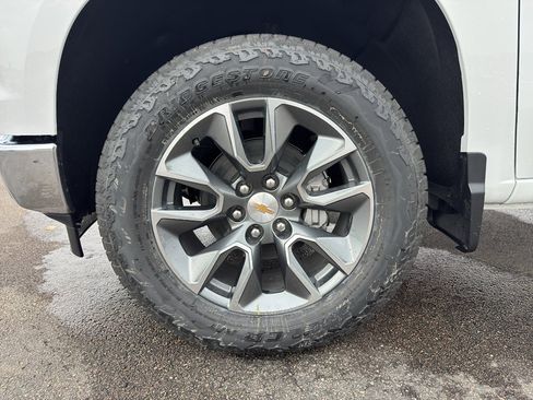 New 2026 Chevrolet Silverado 1500 LT image 28