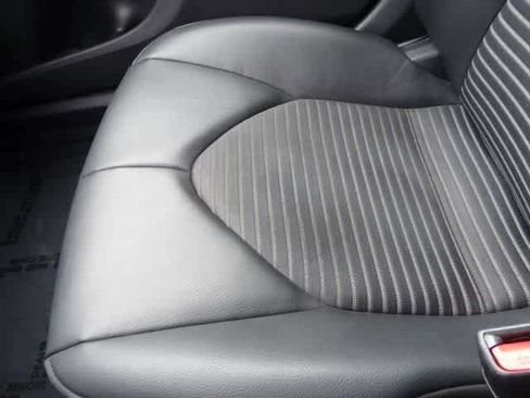 Used 2024 Toyota Camry SE image 27