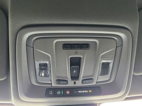 Used 2024 GMC Sierra 1500 SLT w/ SLT Premium Plus Package image 24