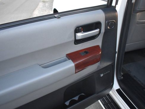 Used 2013 Toyota Sequoia Platinum AWD/4WD image 74