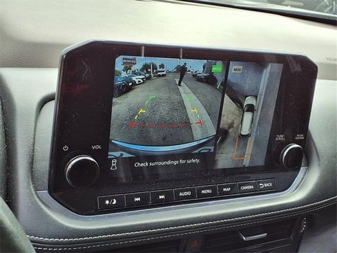 Certified 2023 Nissan Rogue Platinum w/ Platinum Premium Package image 6