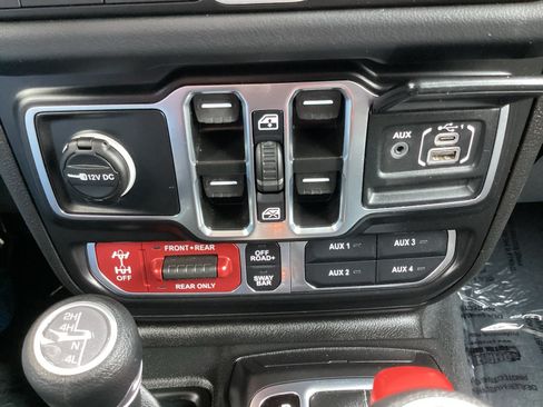 Used 2026 Jeep Gladiator Rubicon AWD/4WD image 22