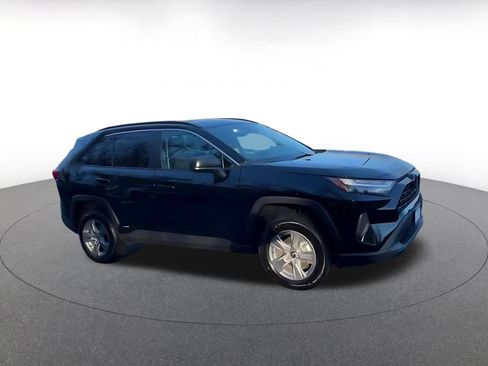 Used 2025 Toyota RAV4 LE image 2