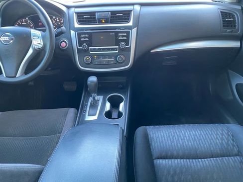 Used 2017 Nissan Altima 2.5 S w/ Power Driver Seat Package image 18