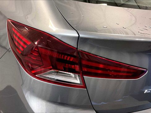 Used 2019 Hyundai Elantra SEL w/ Cargo Package image 32