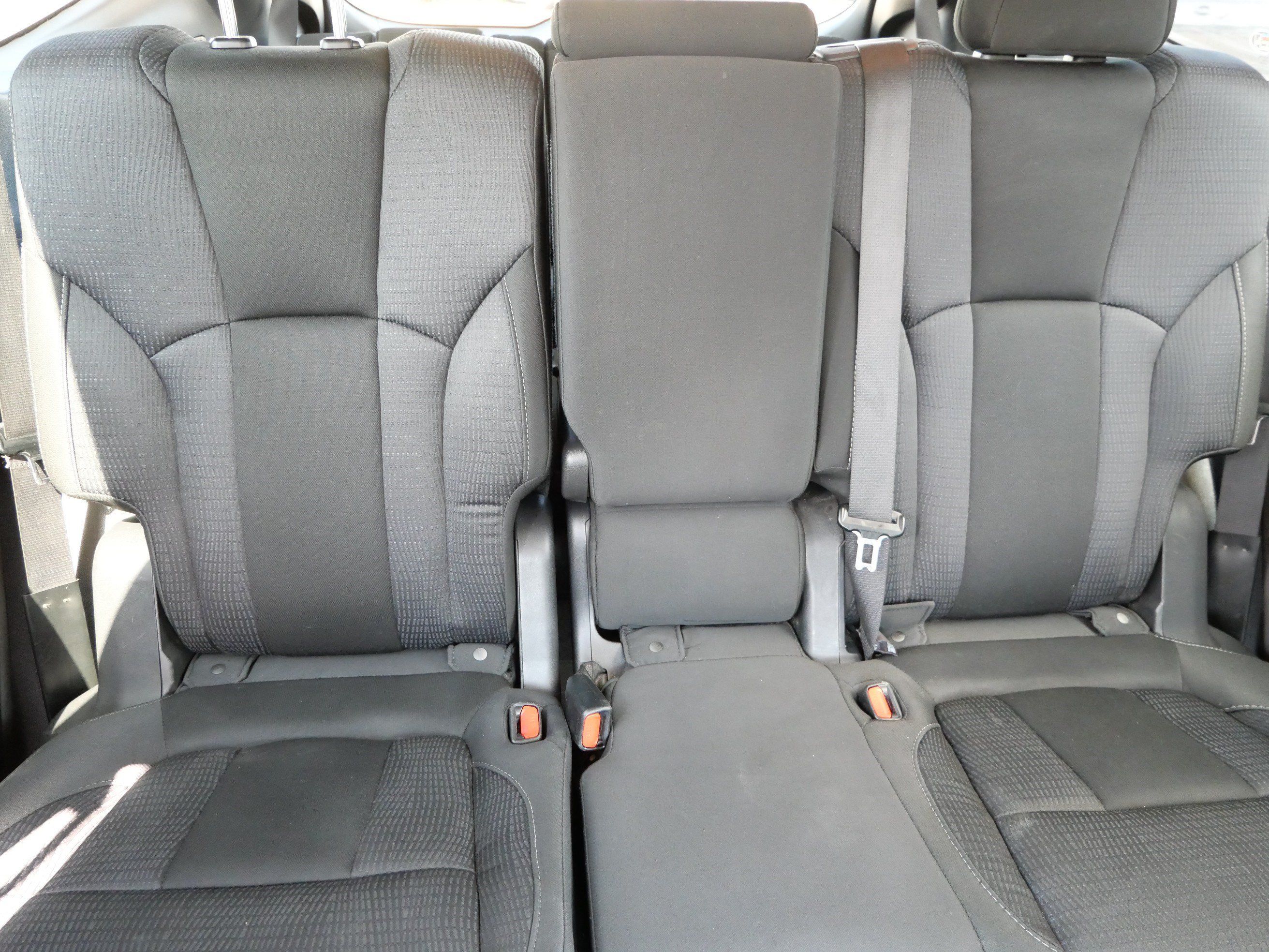 Used 2021 Subaru Ascent Premium w/ Convenience Package AWD/4WD image 13