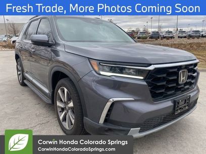 Used 2025 Honda Pilot Elite