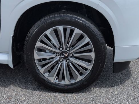 New 2026 INFINITI QX80 Luxe w/ Cargo Package RWD image 12
