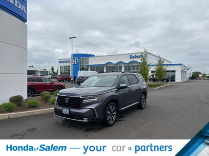 Used 2025 Honda Pilot Touring