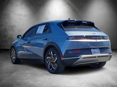 Certified 2024 Hyundai Ioniq 5 SE RWD image 4