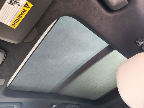 New 2026 Volvo XC90 B6 Ultra w/ Lounge Package image 18