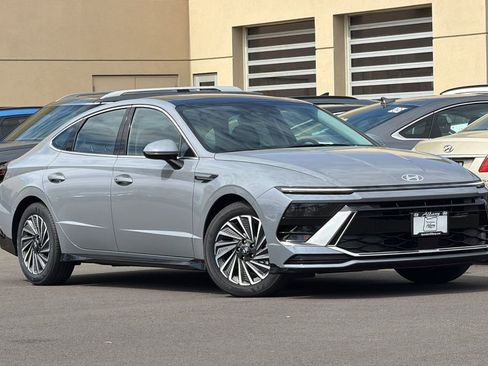 New 2026 Hyundai Sonata SEL image 2