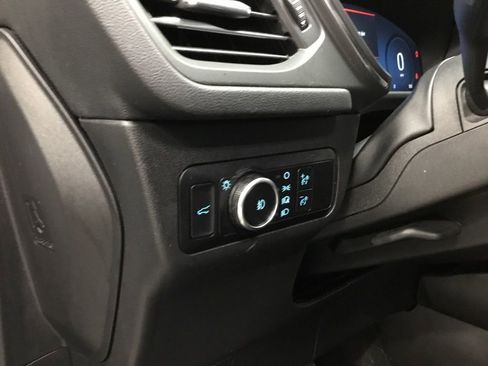 Used 2024 Ford Escape Platinum image 8