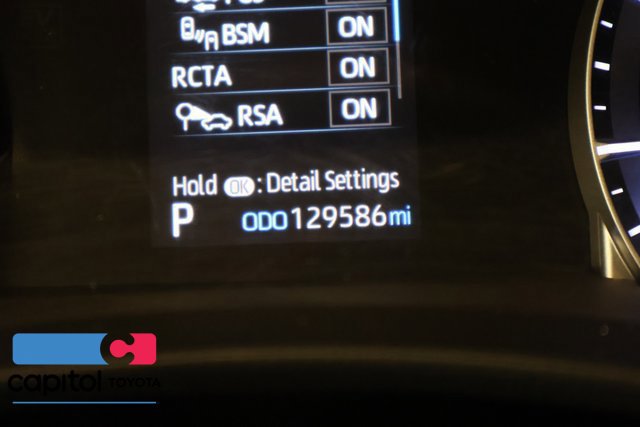 Used 2020 Toyota Highlander LE AWD/4WD image 15