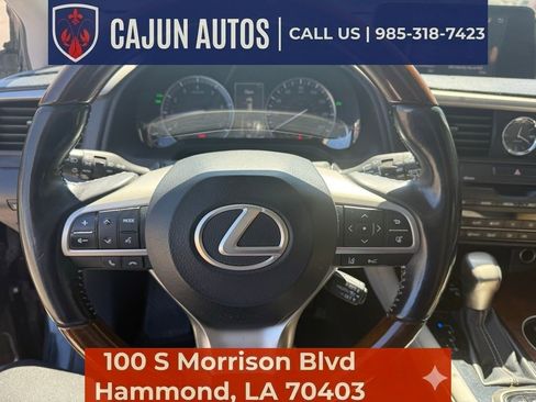 Used 2018 Lexus RX 350L RX 350L Premium w/ Premium Package image 11