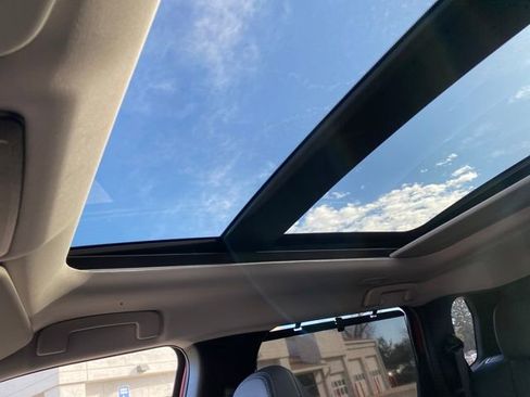 New 2025 Mitsubishi Outlander SEL image 24