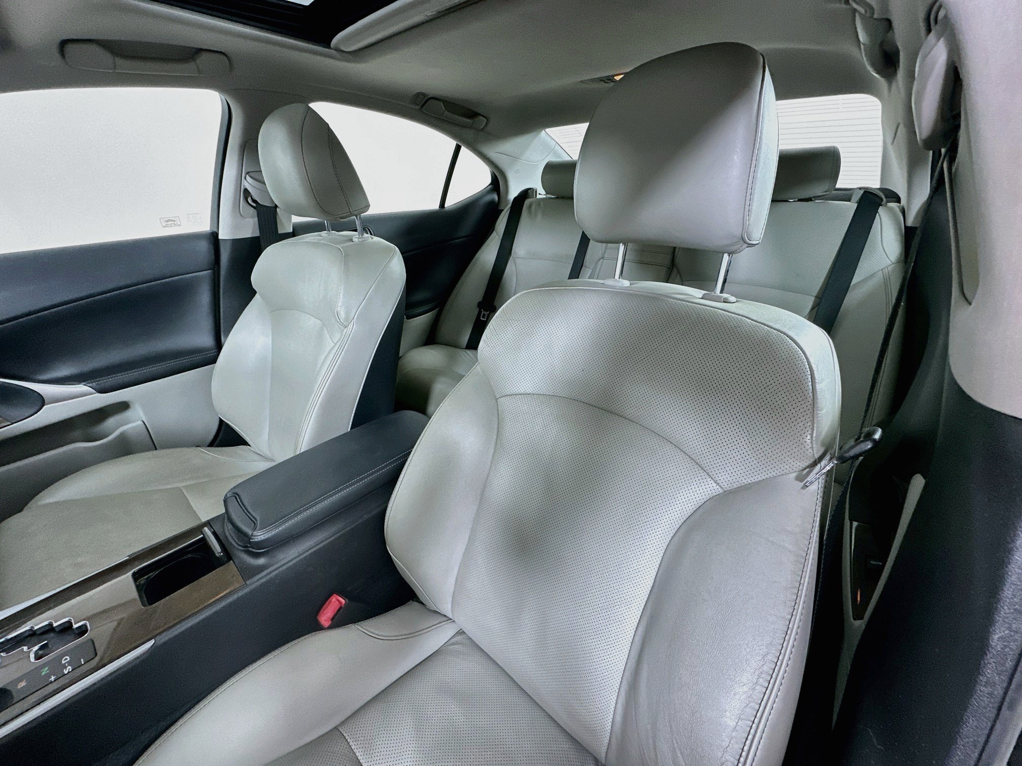 Used 2011 Lexus IS 250 AWD w/ Premium Pkg Value Edition image 18