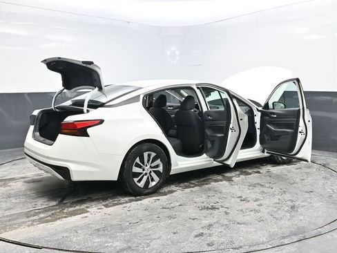 Used 2021 Nissan Altima 2.5 S image 41