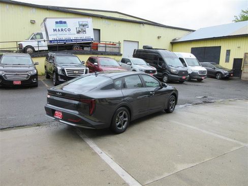 Used 2025 Kia K4 FWD image 7