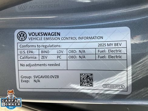 Used 2025 Volkswagen ID. Buzz 1st Edition AWD/4WD image 20