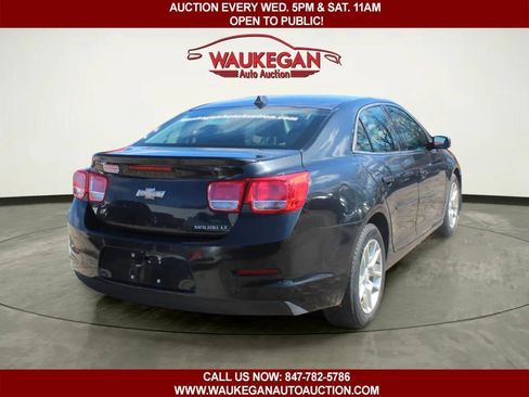 Used 2014 Chevrolet Malibu LT w/ Power Convenience Package image 3