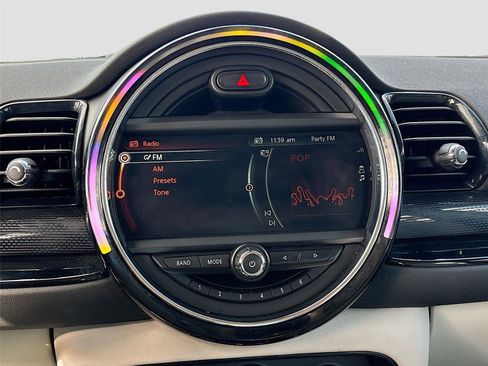 Used 2016 MINI Cooper Clubman S image 16