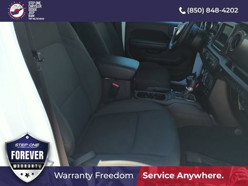 Used 2022 Jeep Wrangler Unlimited Sport AWD/4WD image 26