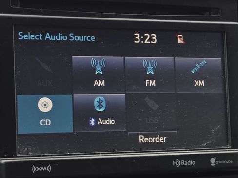 Used 2018 Toyota Tacoma SR5 AWD/4WD image 26