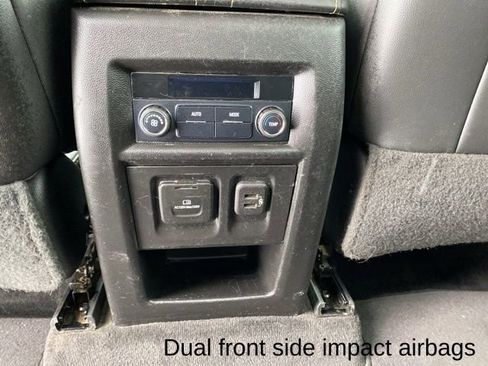 Used 2020 Chevrolet Traverse RS image 27