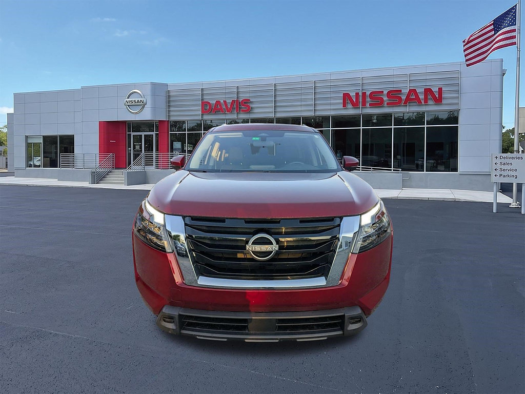 Used 2024 Nissan Pathfinder SV FWD image 10