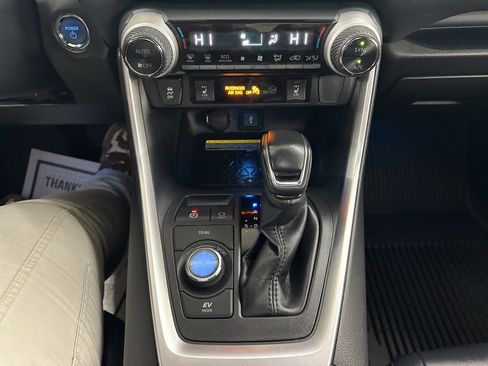 Used 2020 Toyota RAV4 XSE image 44