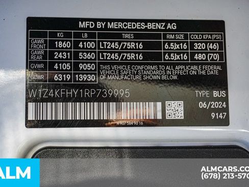 Used 2024 Mercedes-Benz Sprinter 2500 image 57