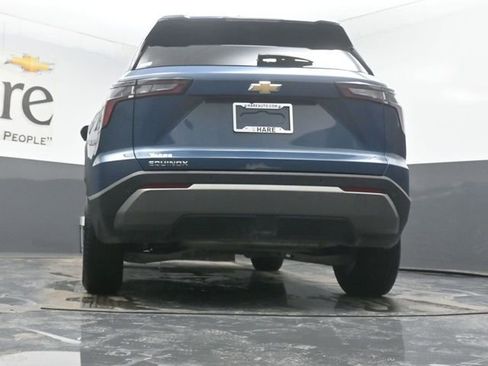 Used 2025 Chevrolet Equinox LT w/ Convenience Package II image 52