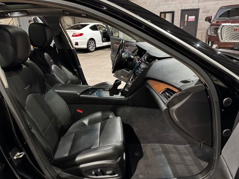 Used 2018 Cadillac CTS Luxury image 26