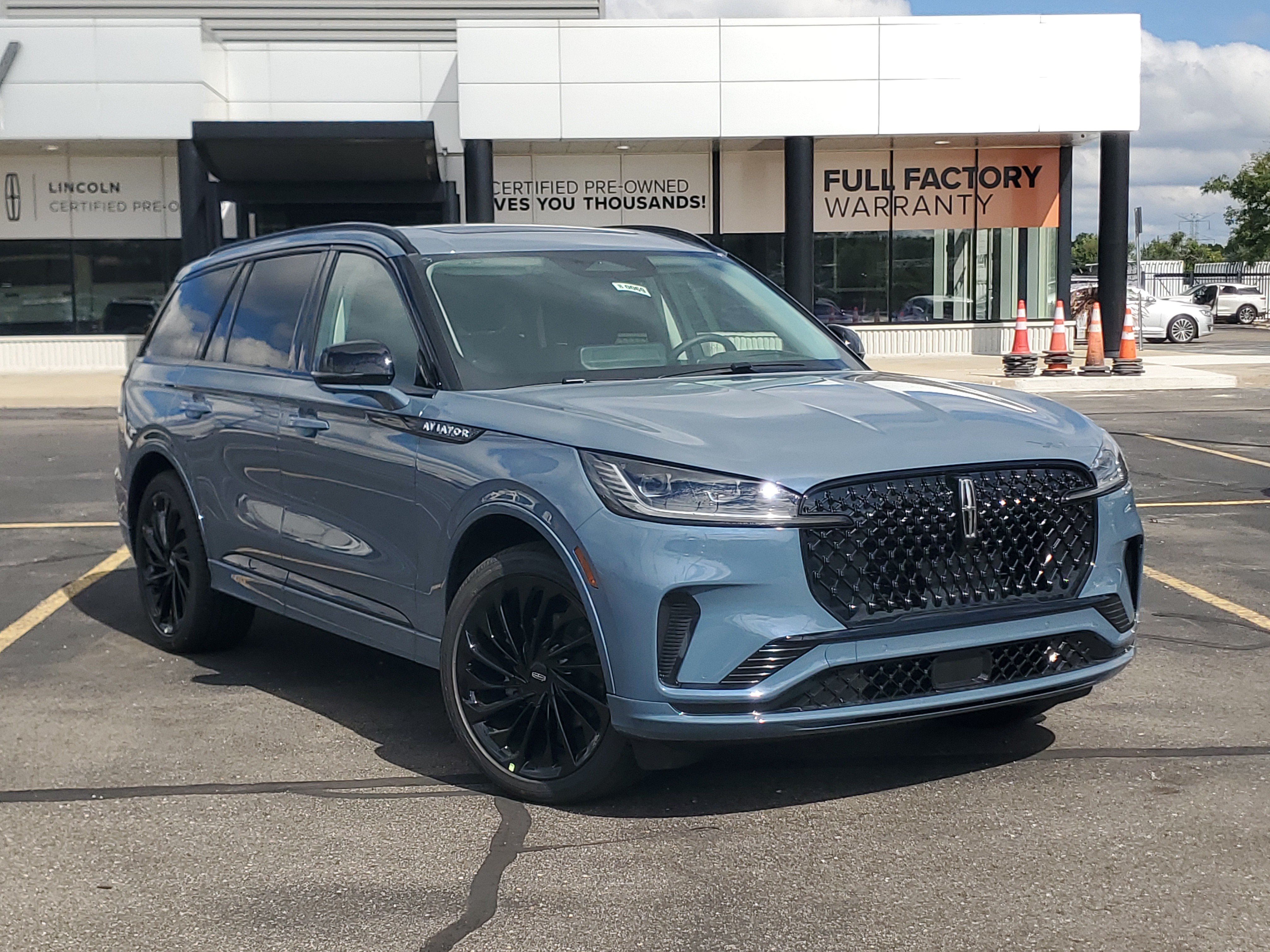New 2027 Lincoln Aviator Reserve AWD/4WD image 1
