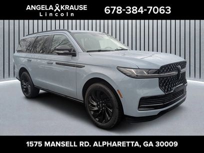 New 2026 Lincoln Navigator Reserve w/ Jet Appearance Package