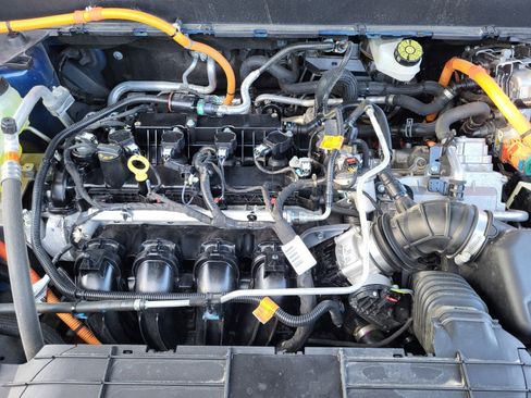 Certified 2024 Ford Maverick Lariat image 30