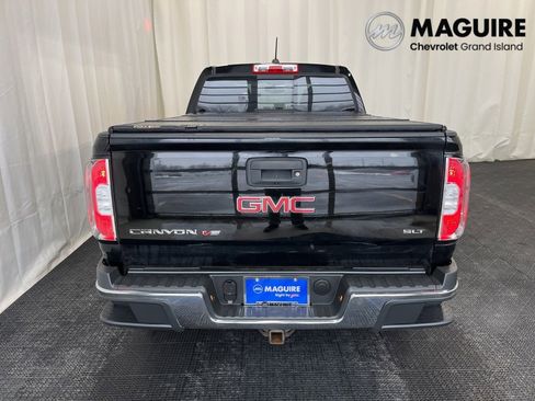 Used 2018 GMC Canyon SLT image 25